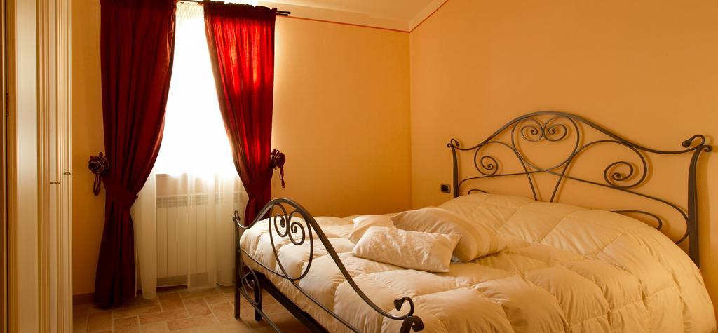Villa Degli Ulivi Assisi Bagian luar foto